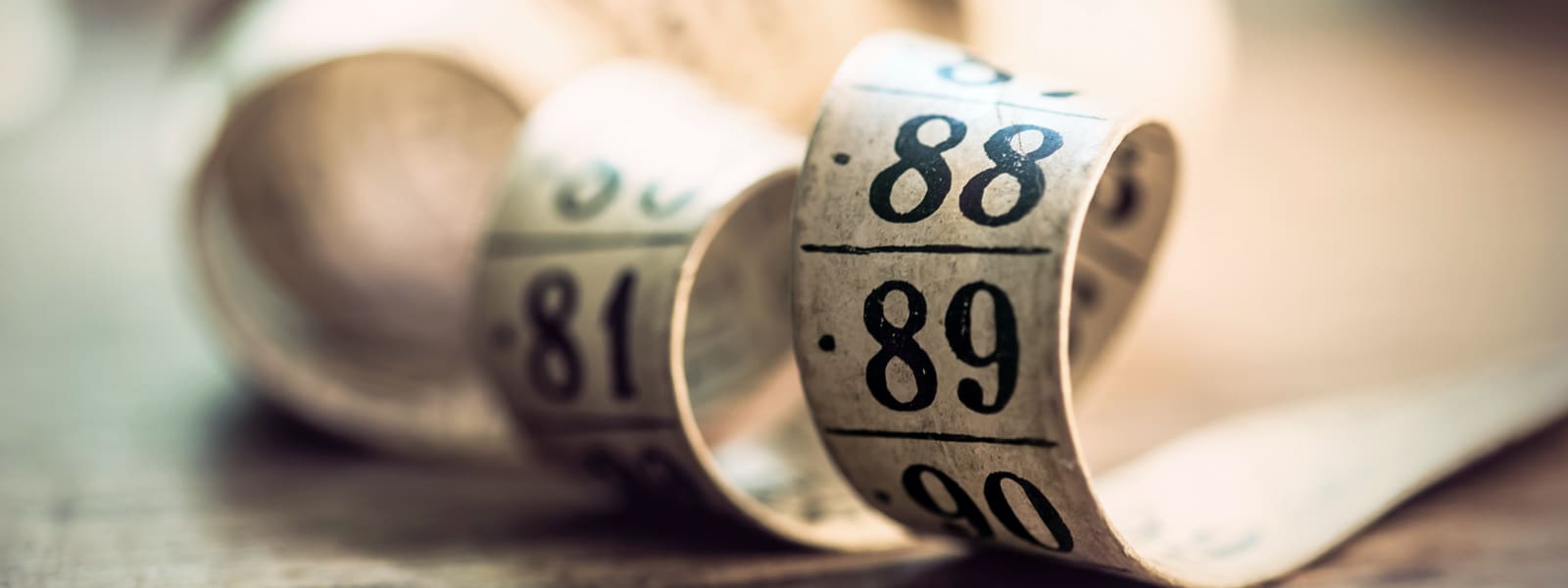 Image of tape measure showing numbers 88, 89, 90
